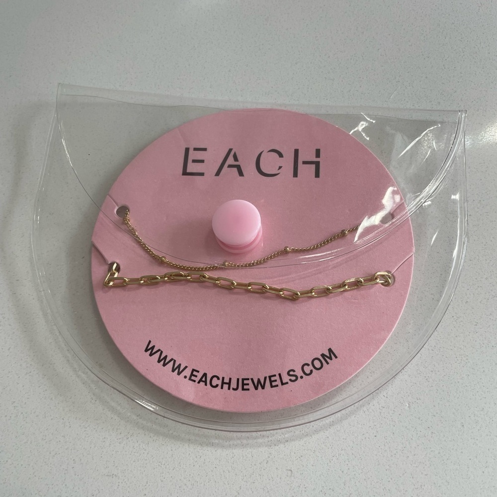 EACH Gold Layering Necklace Set NWT